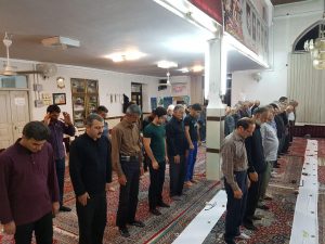 نماز جماعت در مسجد جامع گیلاکجان